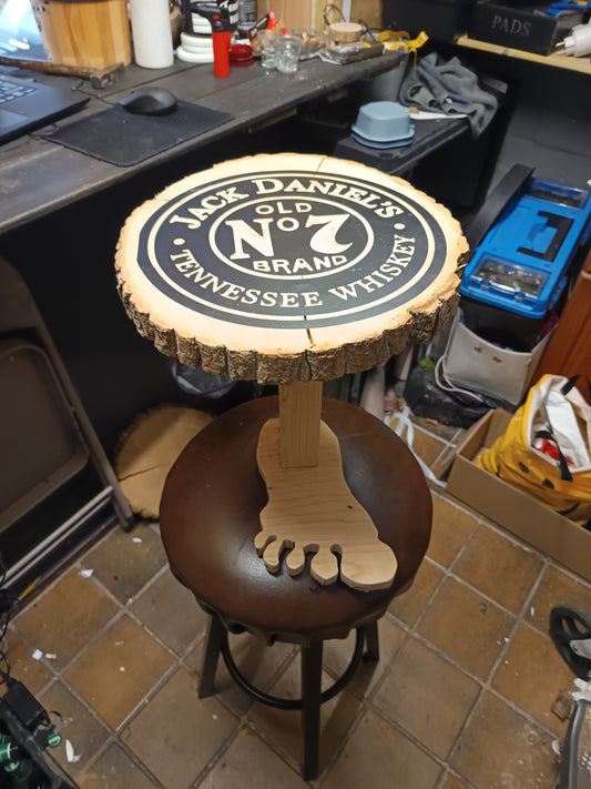 Robuuste Jack Daniels bijzet tafeltje.